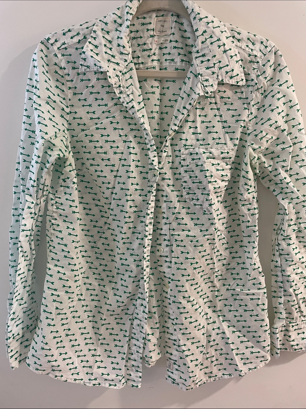 GAP White Button-Down Shirt with Green Arrow Print